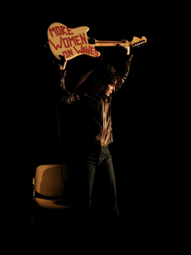 The aborrrtion ship – Théâtre La Reine Blanche ❤️