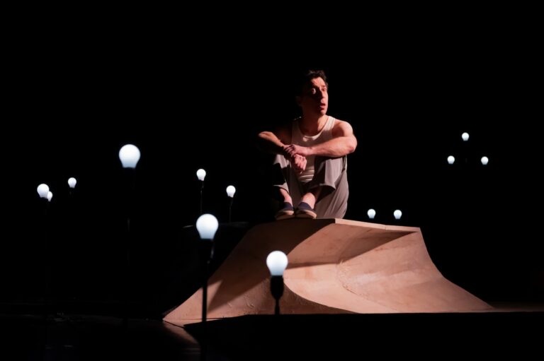 Journal d&rsquo;un corps – Théâtre de la Reine Blanche ❤️